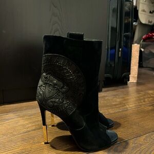 Balmain Paris heeled booties - Black, size 8